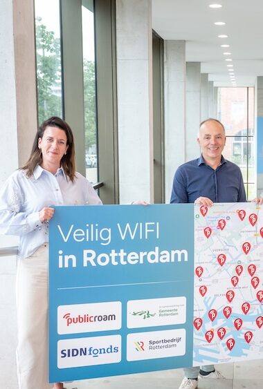 Accesso sicuro al Wi-Fi pubblico per tutti: il Comune di Rotterdam dimostra che è possibile